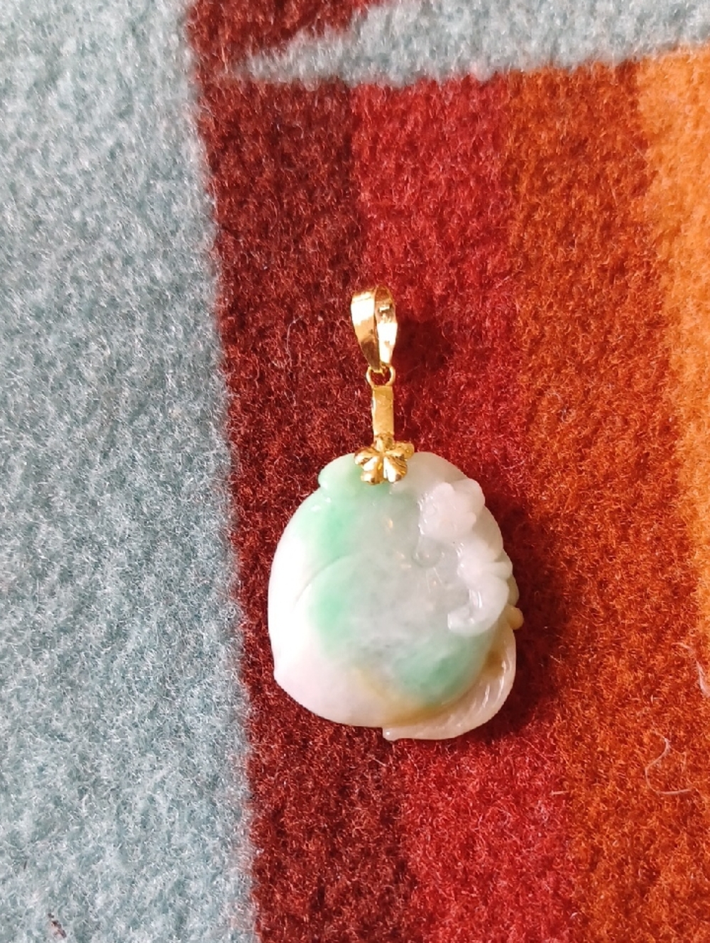 14k Solid Gold Jadeite Longevity Peach Pendant